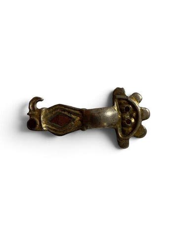 Laat-Romeins / Vroeg-Byzantijns Zilver Fibula
