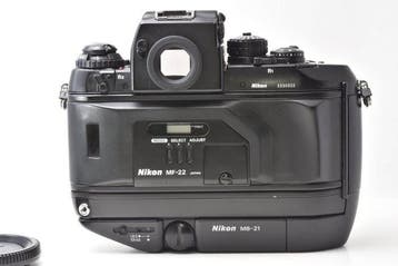 Nikon F4S Body DP-20 Multi Photomic Finder + MF-22 Data Back, Nieuw