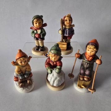 Goebel - Figurine - Hummel #2035 4/0 - First Snow - TMK8 &, Antiquités & Art