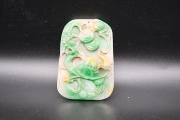 Hanger van jadeiet, Chinese gesneden jade draak Chilong -, Antiquités & Art