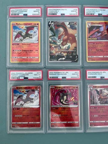 Pokémon - 8 Graded card - Pokémon - Dracaufeu Foil,, Hobby & Loisirs créatifs