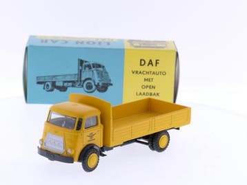 Schaal 1:50 Lion Car  Nr. 22 DAF vrachtauto met open laad..., Ophalen of Verzenden, Gebruikt