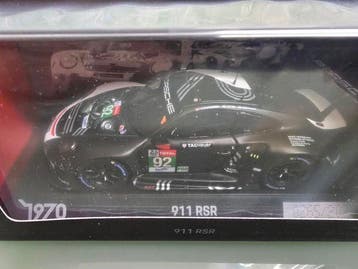 Spark 1:43 - Model raceauto - Porsche 911 991 RSR 24 Hours