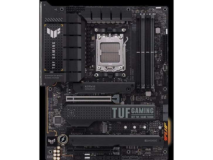 ASUS TUF Gaming X670E-PLUS - Moederbord - AM5 - 4x DDR5 -, Computers en Software, Moederborden, Zo goed als nieuw, Verzenden