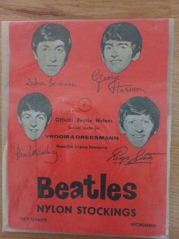 Beatles - Book, Sept livres et deux paires de bas en nylon -, Nieuw in verpakking