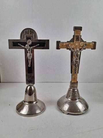 Kruis (2) - Legering, Verzilverd - 1950-1960 - 34 cm