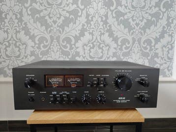 Akai - AM 2600 Amplificateur intégré à semi-conducteurs, Audio, Tv en Foto, Nieuw