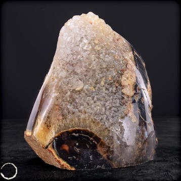 Fascinerende barnsteenkleurige agaatdruse met chalcedoon, Verzamelen