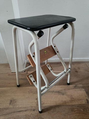 Brabantia Home Steel - Escalier de cuisine - Acier, Bois