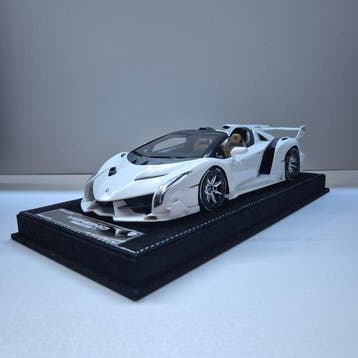 Henson&Heaven 1:18 - Modelauto - 2014 Lamborghini Veneno, Nieuw