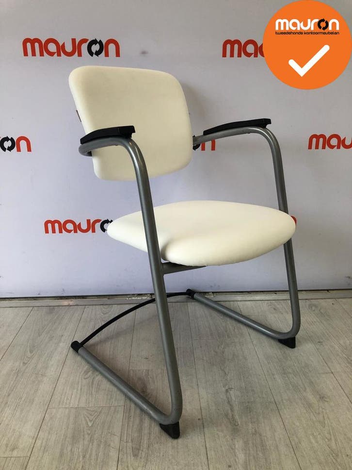 Ahrend 4230 / 262 wit kunstlederen stoffering - zilvergrijs, Zakelijke goederen, Kantoor en Winkelinrichting | Kantoormeubilair en Inrichting