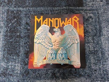 Manowar - Battle Hymns; Fighting The World -  ORIGINAL, Nieuw in verpakking