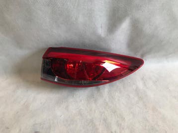 Mazda 6 GJ Sedan Lift 16-19 rechter achterlicht LED, Verzenden, Gebruikt