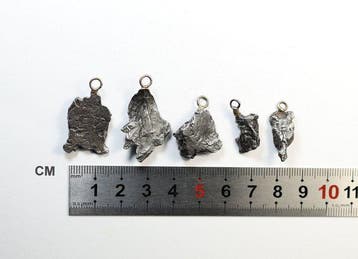 5 x pendentifs météorite Campo del Cielo / neuf Pendentif -, Verzamelen