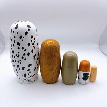 Detail Inc. - Beeldje - Partners nesting dolls (5) - Hout, Antiek en Kunst
