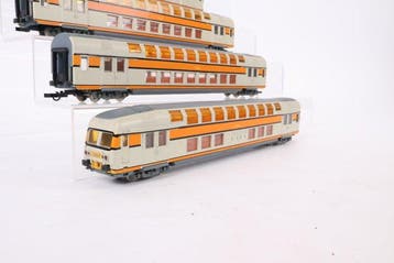 Jouef H0 - Modeltrein personenwagen (4) - Vier VB2N, Hobby en Vrije tijd, Modeltreinen | H0, Nieuw