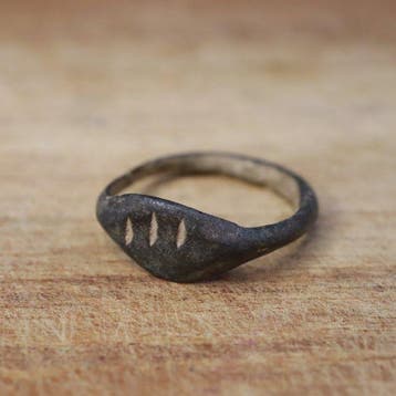 Oud-Romeins Keizerlijke Bronzen Legioenarier Ring - Legio