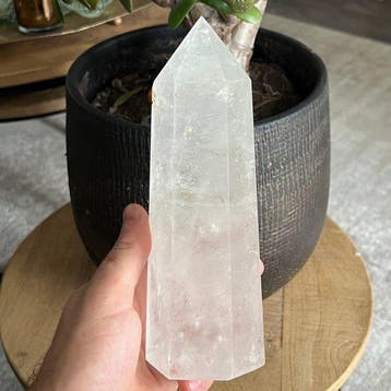 Good Quality AAA rock crystal tower Kristal - Hoogte: 20.7, Verzamelen, Mineralen en Fossielen