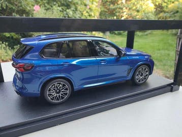 GT Spirit 1:18 - Modelauto - BMW X5 M Competition uit 2023 -, Nieuw
