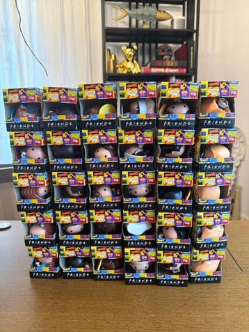 Friends McDonalds - Pop 60 Figuras Friends en caja - 2020+