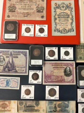 Monde. World collection coins lot with silver and banknotes