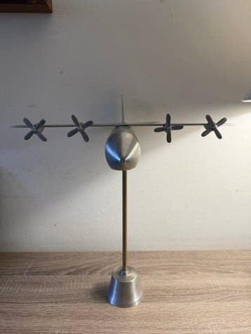 Modelvliegtuig - Groot metalen Douglas DC-6-model