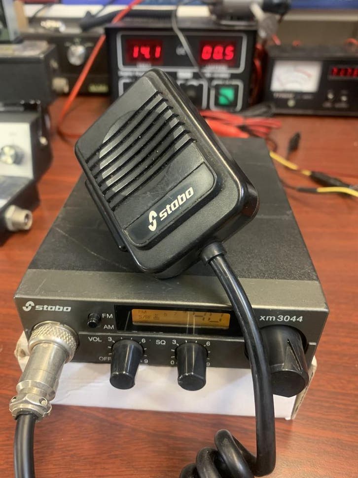 Stabo XM-3044 Refurbished AM-FM CB radio, Télécoms, Émetteurs & Récepteurs, Enlèvement ou Envoi