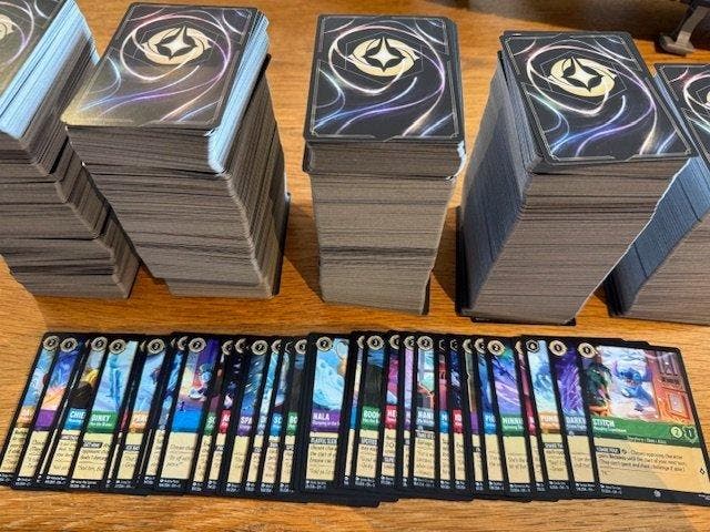 Ravensburger - 4518 Mixed collection - Disney Lorcana, Verzamelen, Overige Verzamelen