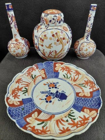 Vaisselle en porcelaine Imari japonaise - Porcelaine - Japon
