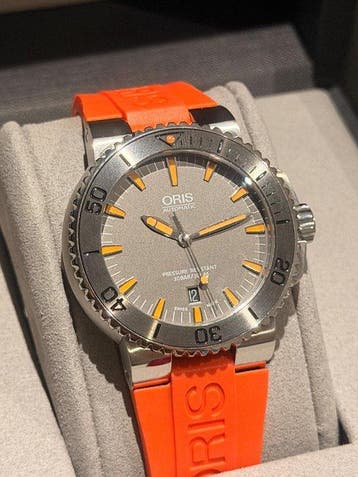 Oris - Aquis - Zonder minimumprijs - ORIS 07 42 63 2 EB -, Handtassen en Accessoires, Horloges | Heren, Nieuw