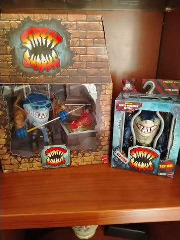 Mattel - Action figure Street Sharks assortiti