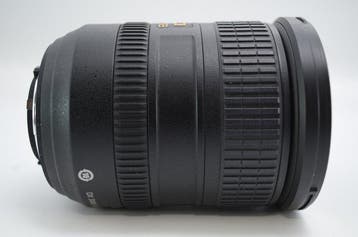 Nikon AF-S NIKKOR 18-200mm f/3.5-5.6G ED DX VR Cameralens