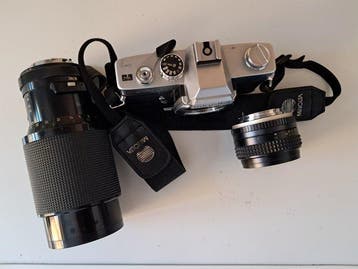 Minolta SR T 303b 35mm SLR - MC Rokkor-PF 50mm f/1.7 &, Audio, Tv en Foto, Nieuw