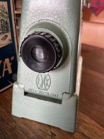 Bajka B-2 Projecteur de film, TV, Hi-fi & Vidéo