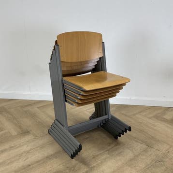 Eromes schoolstoel / stapelstoel zithoogte 46 cm,  Licht