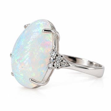 Ring - 18 karaat Witgoud - 5.55ct. tw. Opaal - Diamant