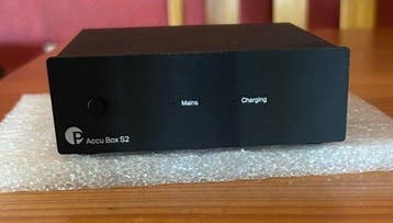 Pro-Ject - Tube Box S2 - Accu Box S2 Préamplificateur