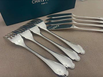 Christofle - Tafelservies (8) - pompadour - Verzilverd -, Antiquités & Art