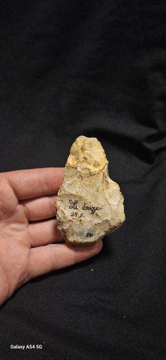 Paleolithisch Vuursteen Bifaciaal Mousterien gereedschap van, Antiek en Kunst, Antiek | Overige Antiek