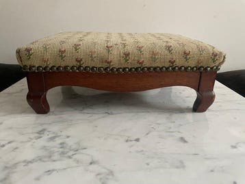 Tabouret - Cerisier - Louis XV repose-pieds