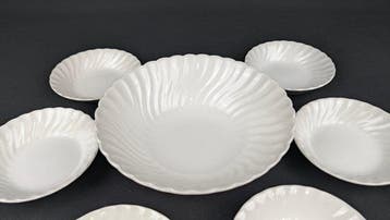 Johnson Bros. - Tafelservies voor 6 (7) - Porselein -