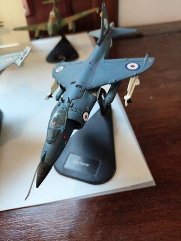 1:100 - Model militair voertuig (12) - Modelli di aerei