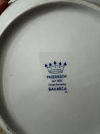 Friedrich - Bord (160) - Porselein