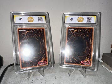 Konami - 2 Graded card - Yu-Gi-Oh! Foil, Limited edition -, Nieuw