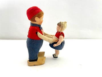 Schuco - Jouet en étain - Dutch Dancing Couple no. 978 -
