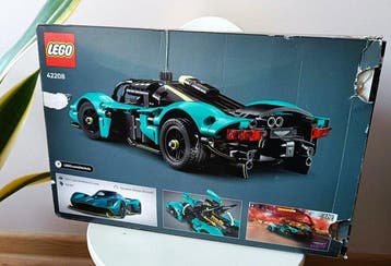 Lego - Technic - 42208 - LEGO - Technic - SUPER SET - Aston
