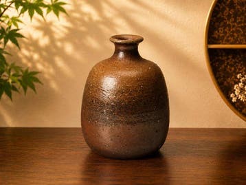 Living National Treasure - Jun Isezaki  (b. 1936) - Fles