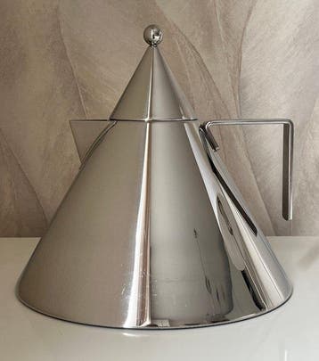 Alessi - Aldo Rossi - Fluitketel - Il Conico - roestvrij