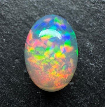 Opaal Cabochon- 1.64 g