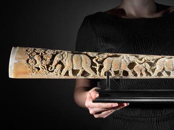 GEEN RESERVEPRIJS - Prachtige extra grote uitgehouwen, Antiek en Kunst